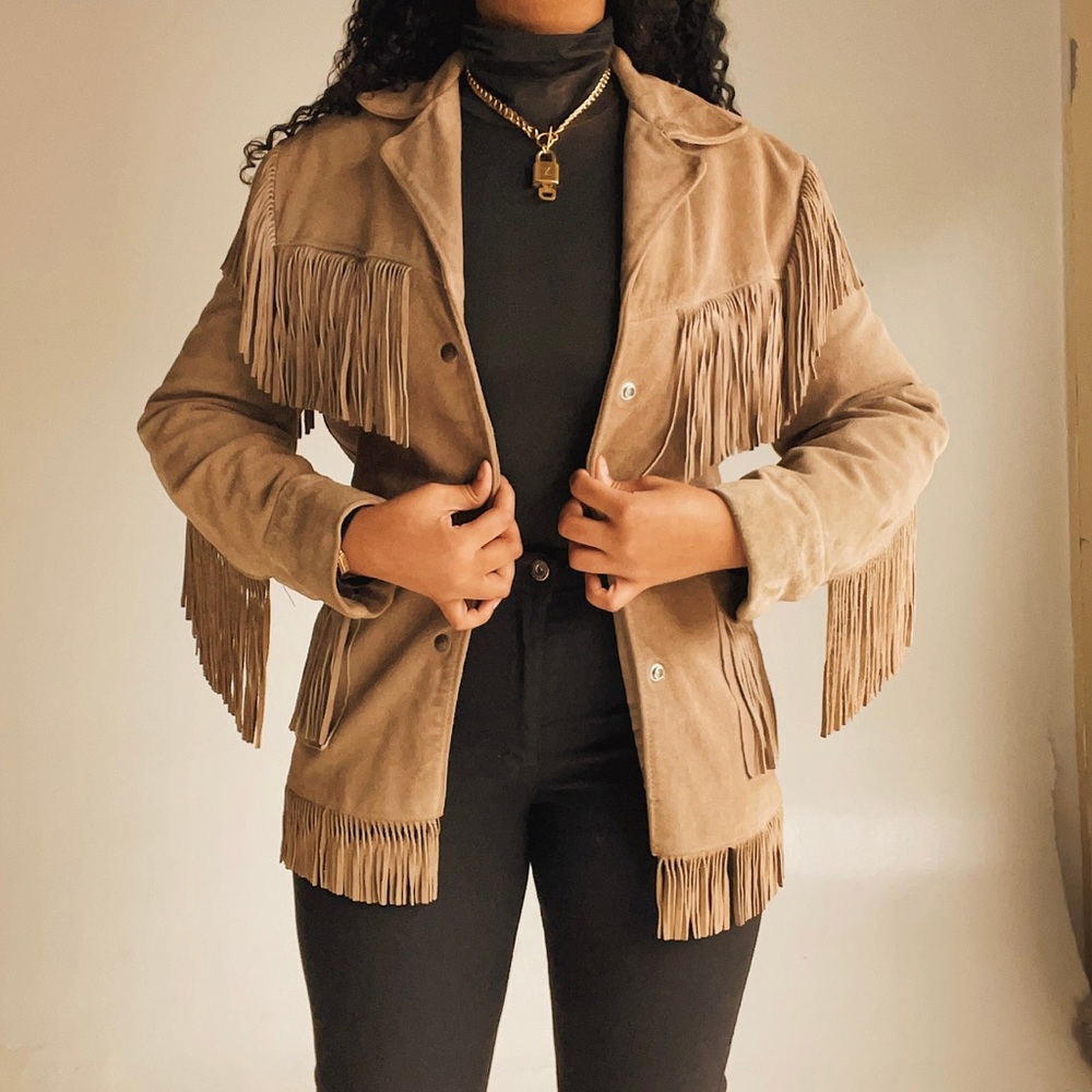 70s Vintage Schott's NYC taupe genuine authentic suede fringe trim jacket (L/XL)
